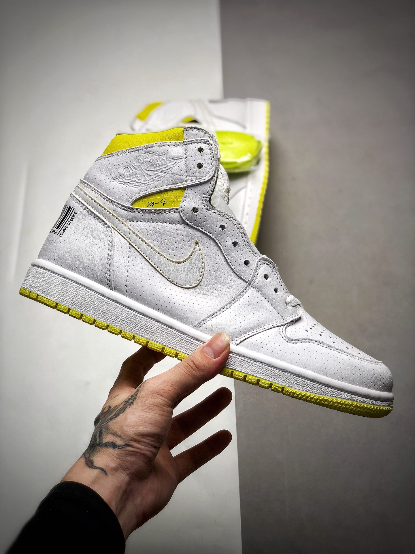 370 公司级原装头层 Air Jordan 1 High OG “First Class Flight”Style 头等舱飞行 白黄 航班二维码篮球鞋 555088-170