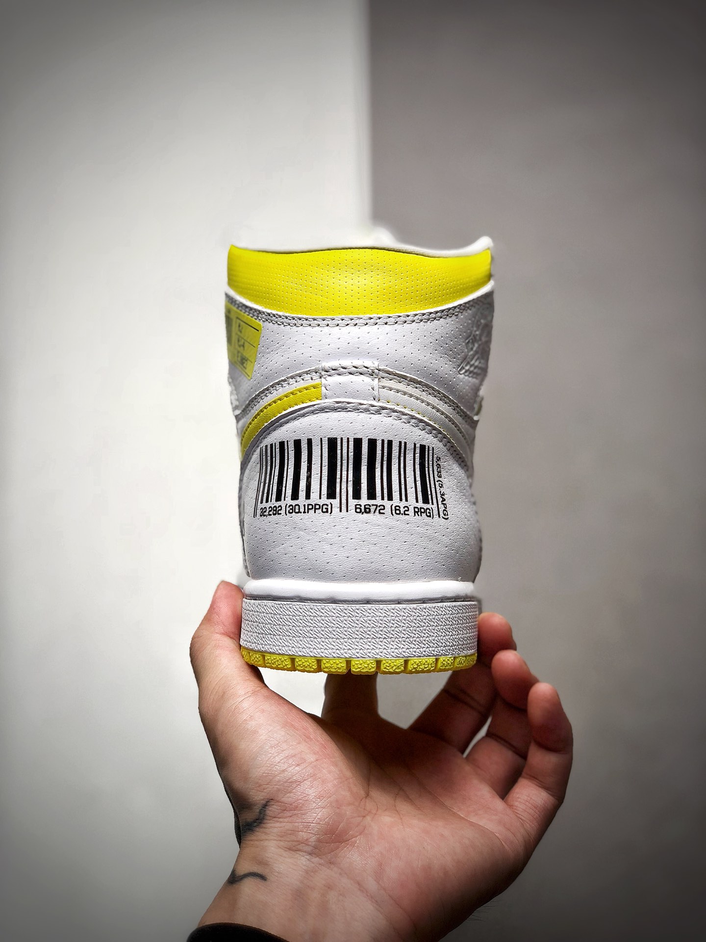 370 公司级原装头层 Air Jordan 1 High OG “First Class Flight”Style 头等舱飞行 白黄 航班二维码篮球鞋 555088-170