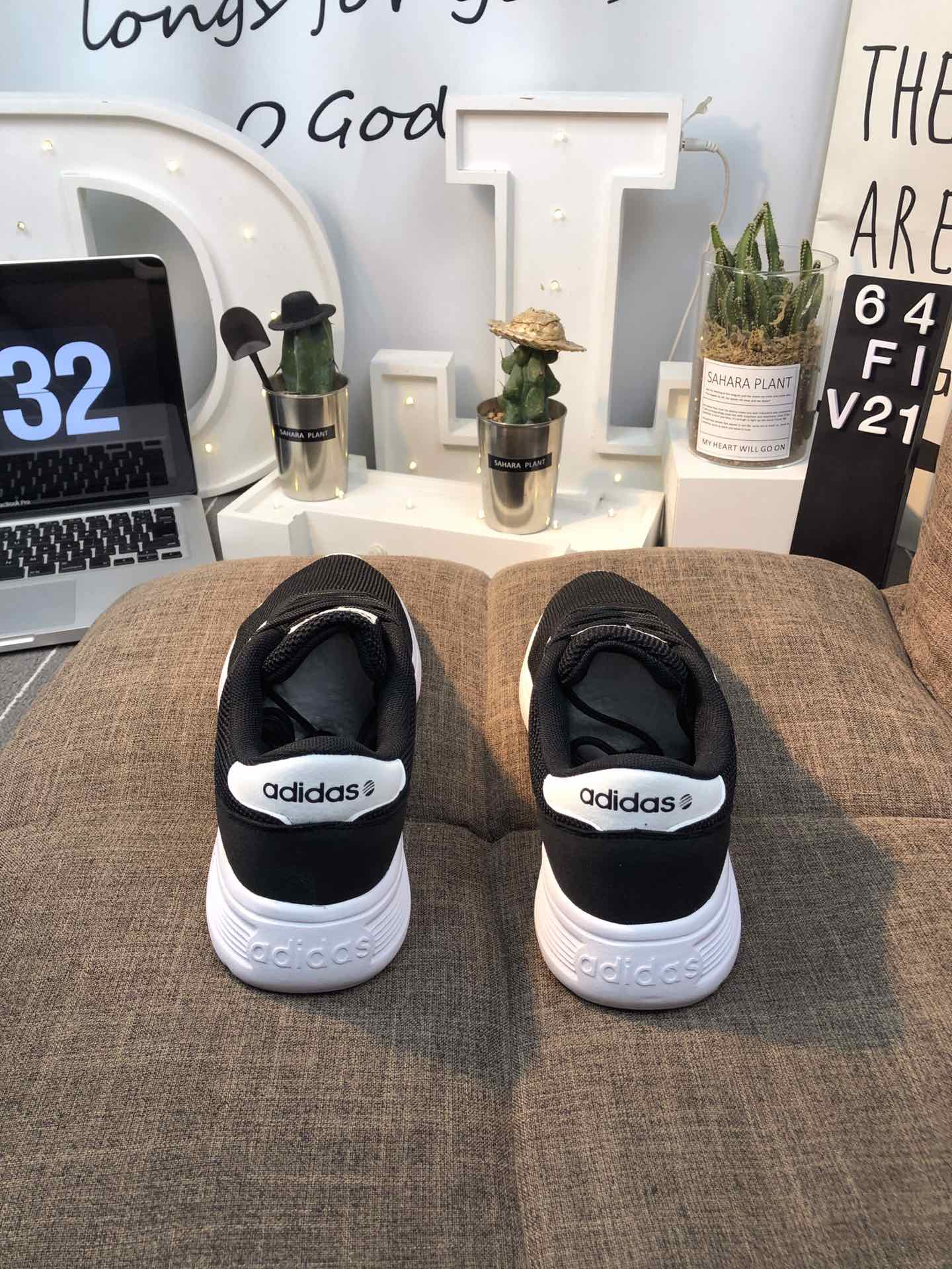 100真标 Adidas Vl Court 2.0 网面轻跑