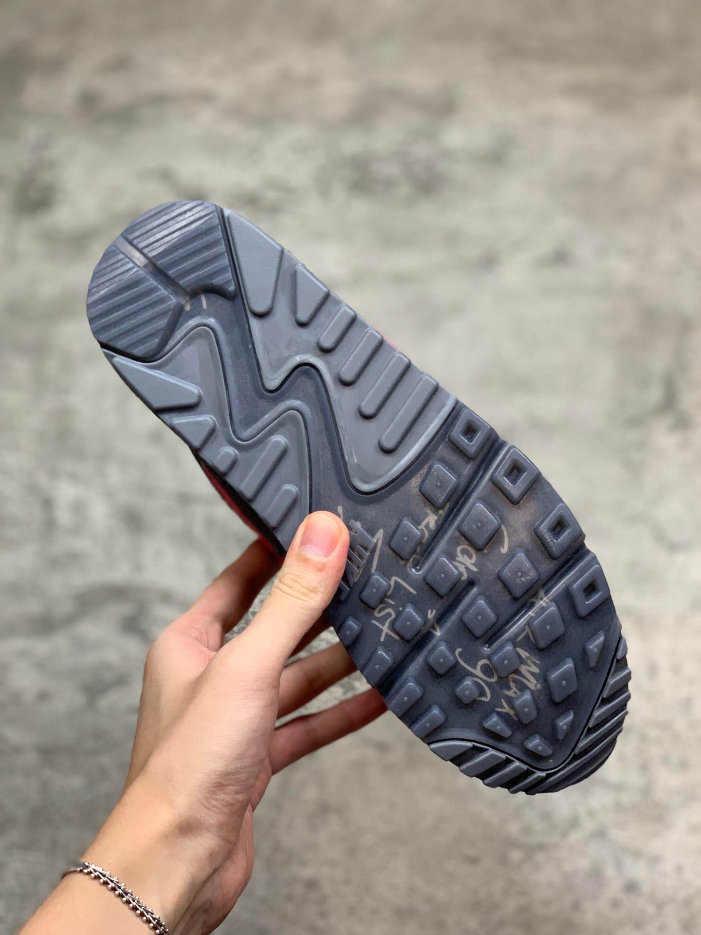 200火星 月球主题Nike Air Max 90 Essential”MMars Landing”复古气垫百搭休闲运动慢跑鞋OFF-WHITE x Nike 联名系列