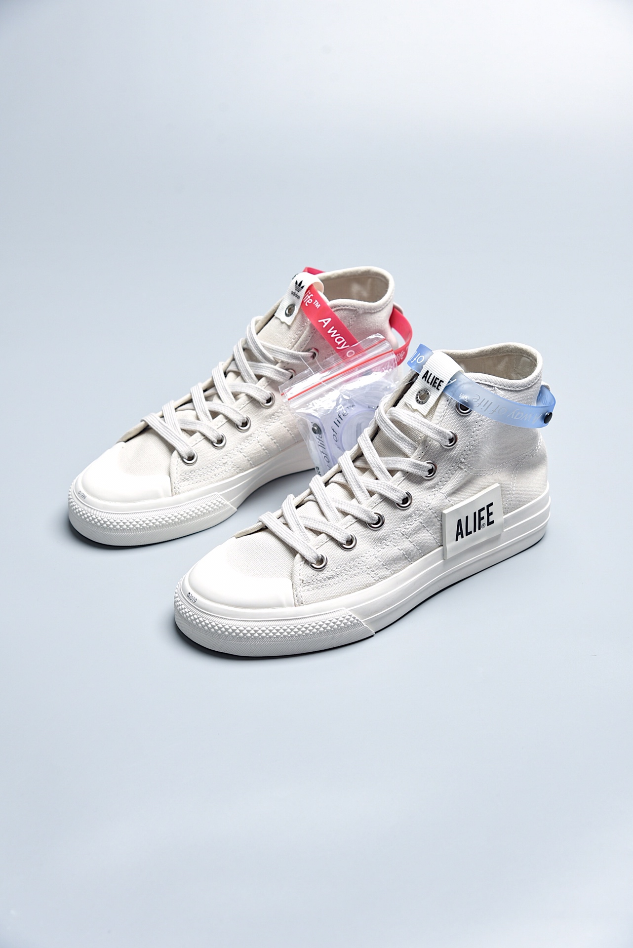 190 阿迪达斯爆款联名出货！ALIFE 与 adidas 携手打造了一款全新 Alife x adidas Consortium Nizza Hi 联名鞋款 G27820