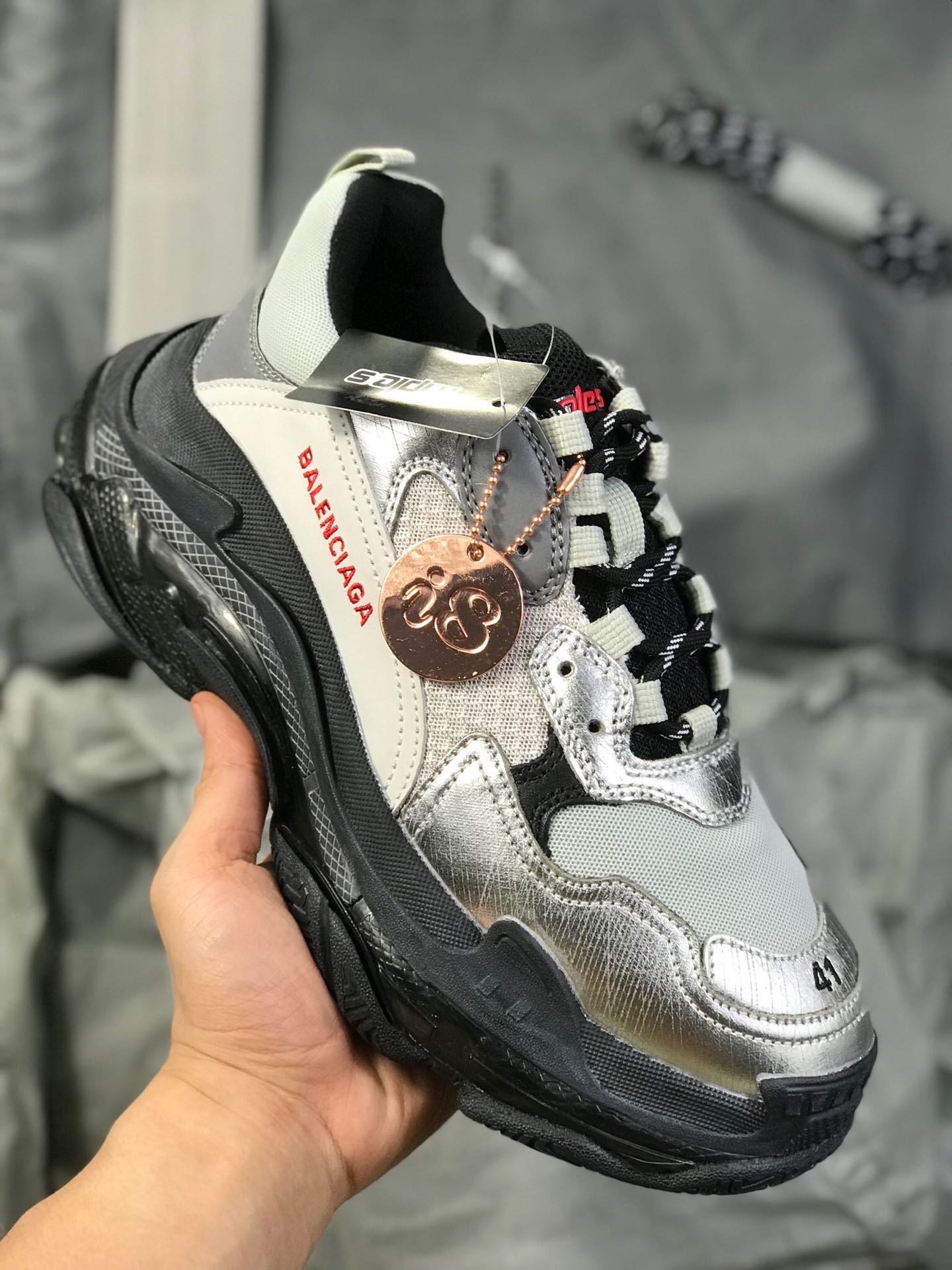 540新配色Balenciaga 巴黎世家 Triple S 3.0 三代复古休闲跑鞋 全组合氮气水晶大底