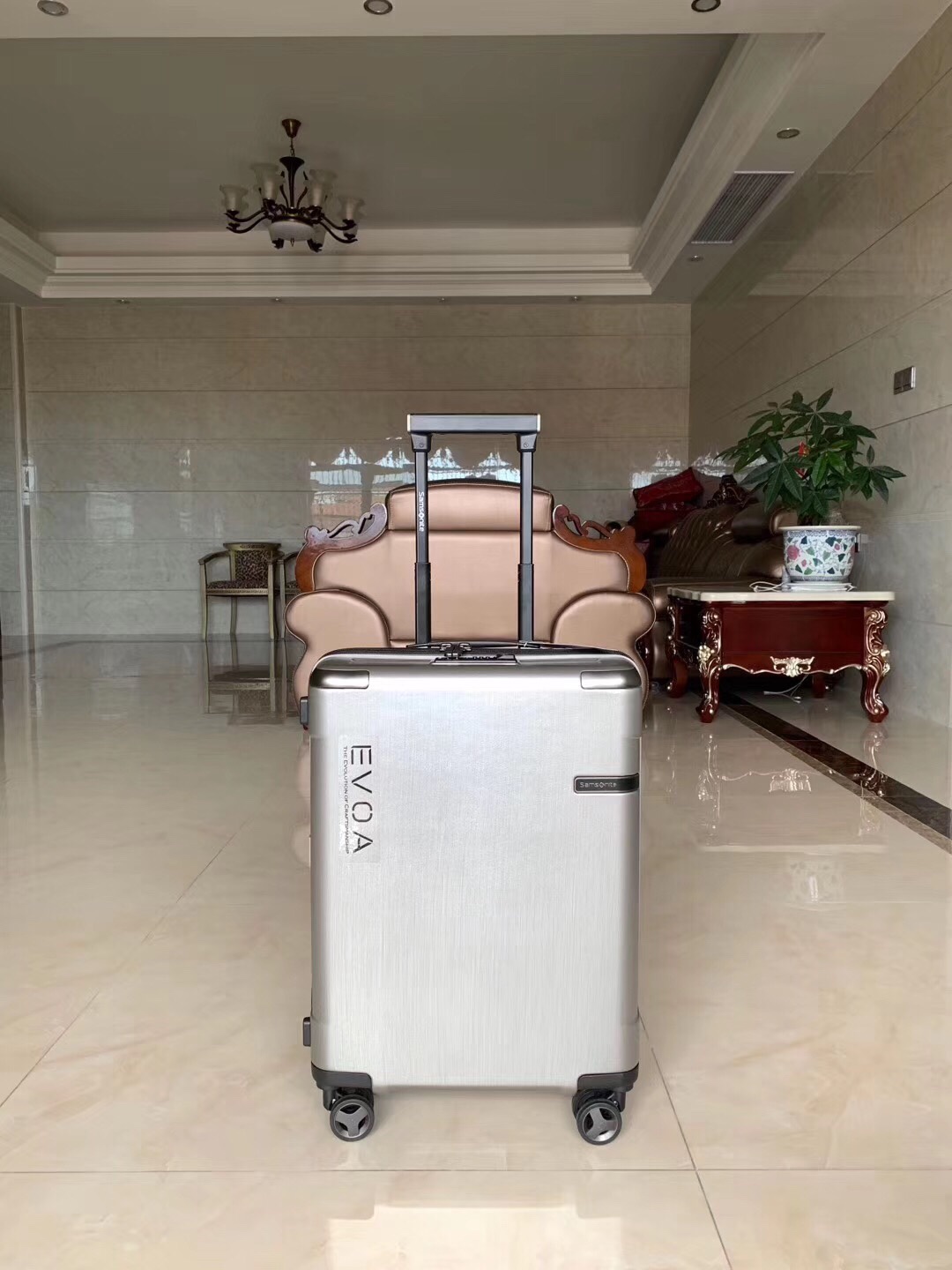 NO:269671,New beauty, high-end beautiful goods, full set of original single LOGOs [color] absolutely good goods, C matte wear-resistant and scratch-resistant panel, double-layer explosion-proof and anti-theft zipper, external pull rod space, silent universal wheel Size 20 inches 39*55*21cm 3.4kg 25 inches 49*69*29cm 4.7kg Expandable 28 inches 53*75*30cm 5.5kg Expandable Colors and five colors available 0014853585863682096,19860909新秀丽、高端靓货、原单全套LOGO配齐[色]绝对好货、C磨砂耐磨防刮伤面板、双层防爆防盗拉链、外置拉杆空间更大、静音万向轮 尺寸20寸 39*55*21cm 3.4kg 25寸49*69*29cm 4.7kg 可扩展 28寸53*75*30cm 5.5kg 可扩展 颜色五色可选0014853585863682096,,luggage