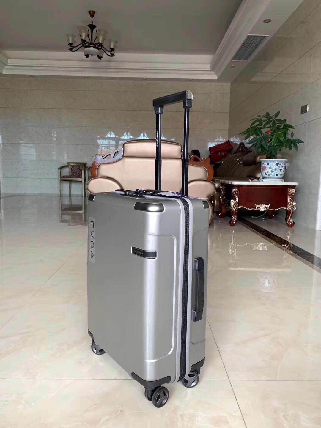 1561108895 3596951729 1