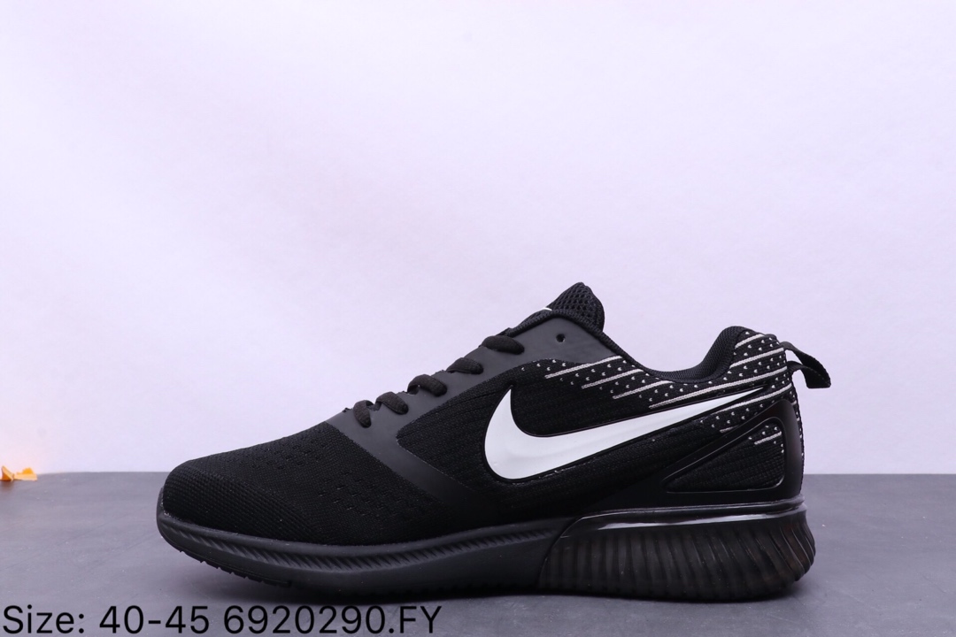 110【耐克 Nike 登月系列】 耐克 Nike 登月系列 春夏必备单品 透气 鞋面 跑步鞋 休闲运动鞋 AA7060 6920290