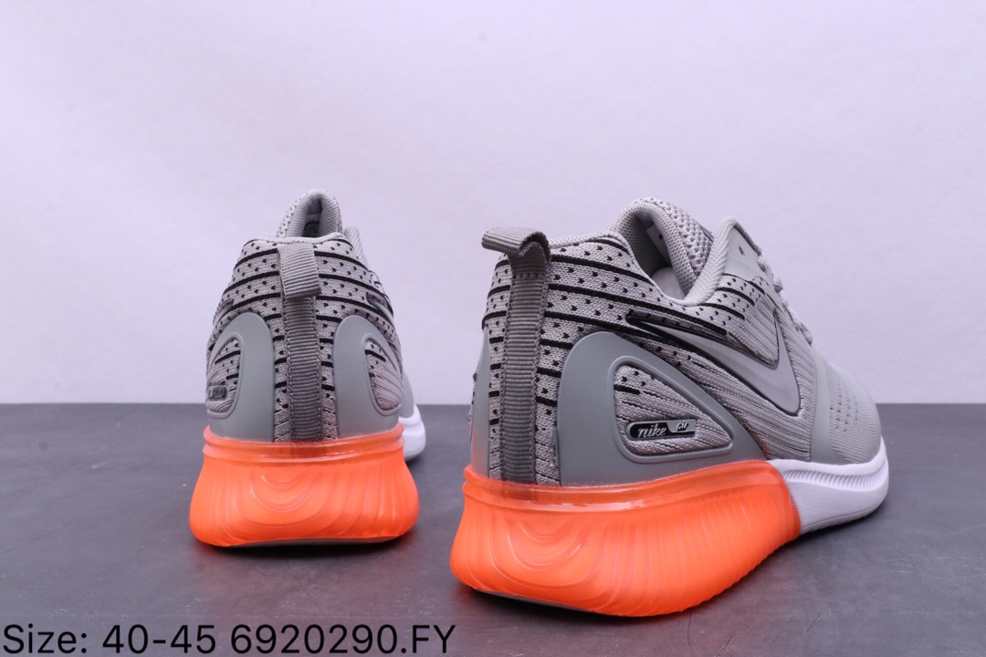 110【耐克 Nike 登月系列】 耐克 Nike 登月系列 春夏必备单品 透气 鞋面 跑步鞋 休闲运动鞋 AA7060 6920290