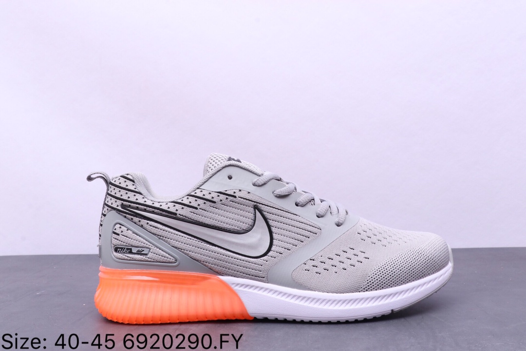 110【耐克 Nike 登月系列】 耐克 Nike 登月系列 春夏必备单品 透气 鞋面 跑步鞋 休闲运动鞋 ：AA7060 6920290