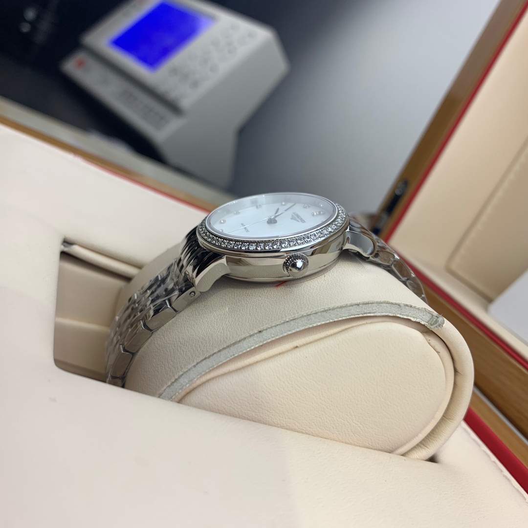 Longines 皇家 浪琴博雅系列女款腕表