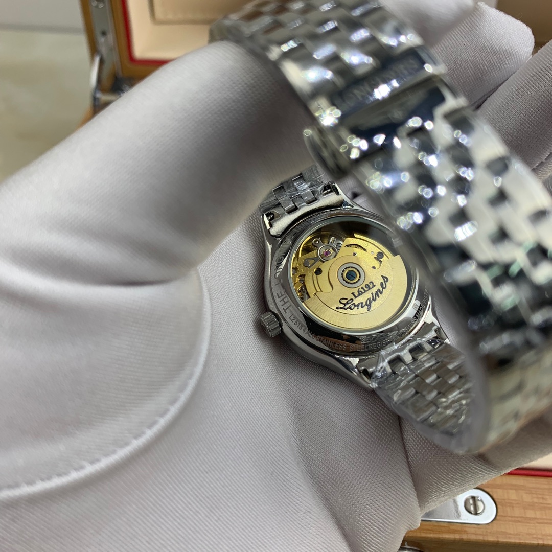 Longines 皇家 浪琴军旗女款腕表