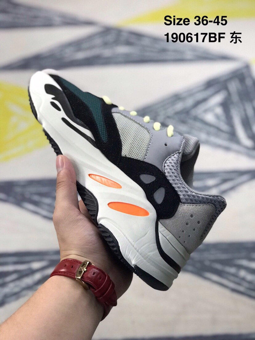 115 阿迪达斯   匠心细作 纯原侃爷椰子700一代    侃爷力作Kanye West x Adidas Yeezy Runner Boost 700复古 爆米花减震中底 姥爷慢跑鞋