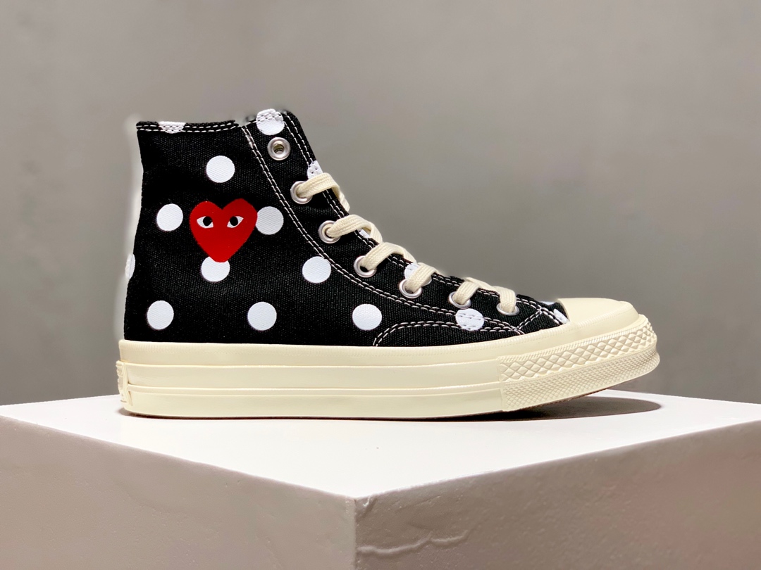150CDG Play x Converse 1970s 匡威川久保玲 爱心波点 黑色高帮双围条高弹PU蓝底 三联吊牌