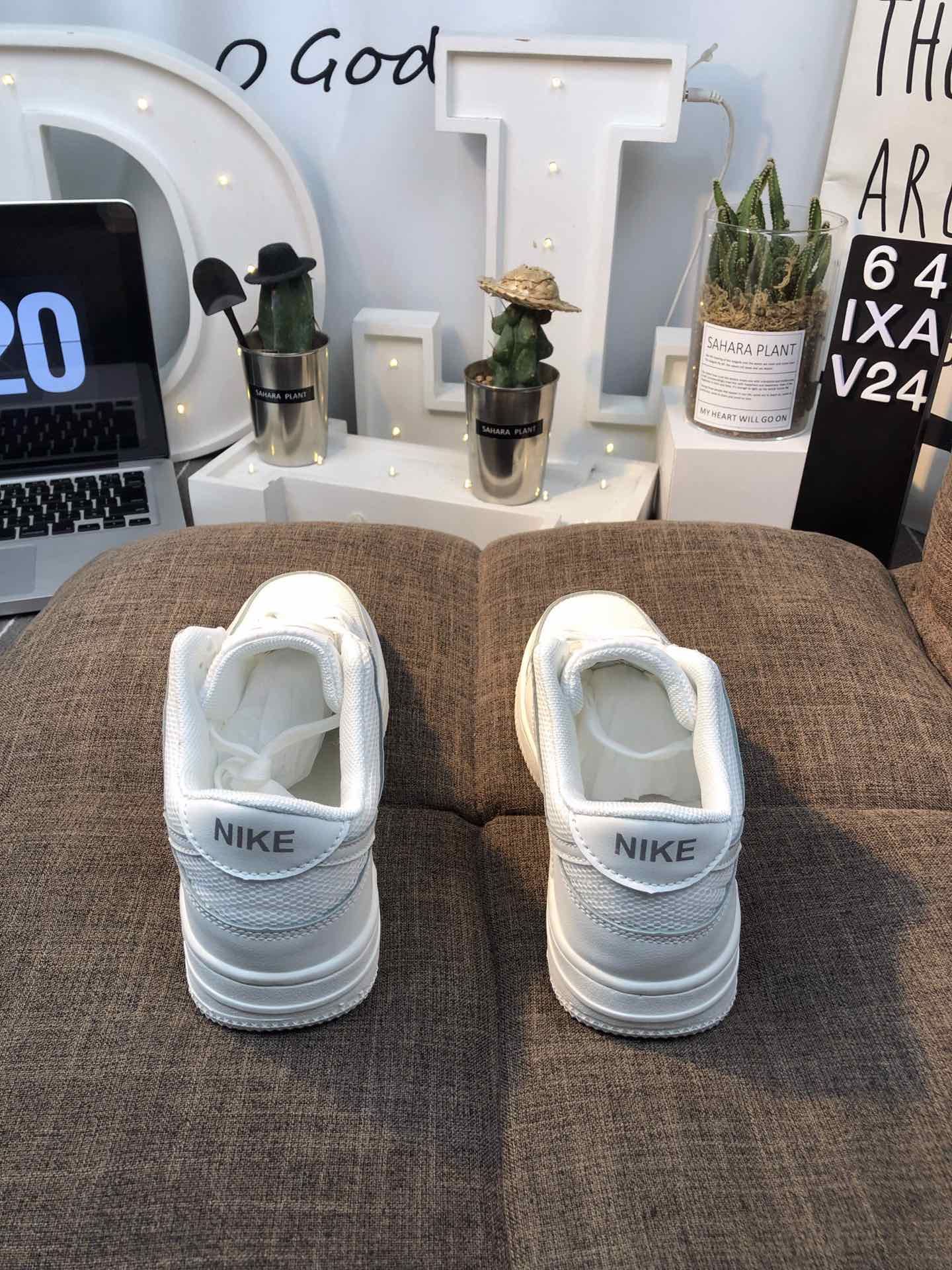 120  Nike Air Force 1 空军一号透气大网  AF1休闲板鞋