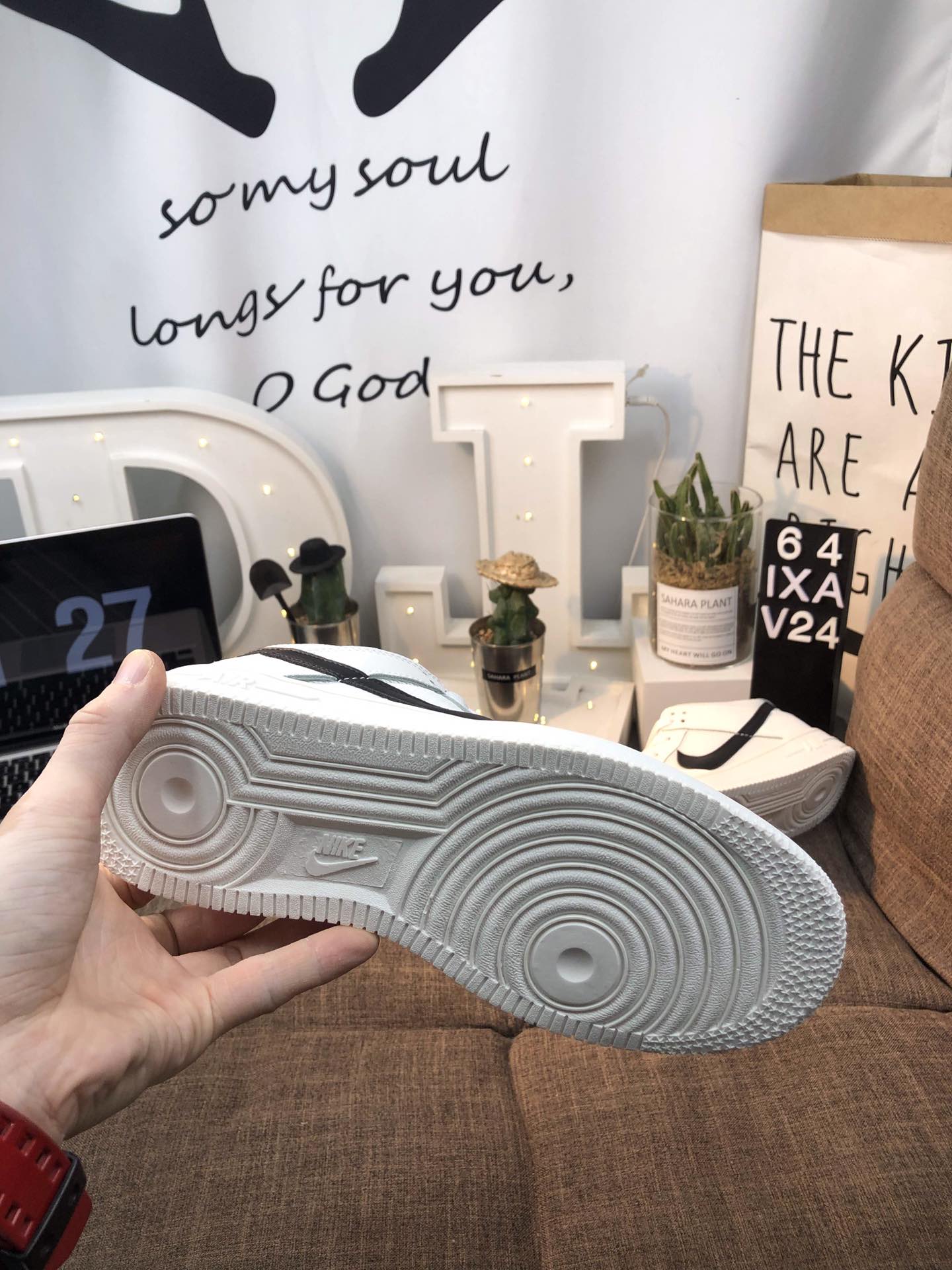 120  Nike Air Force 1 空军一号透气大网  AF1休闲板鞋