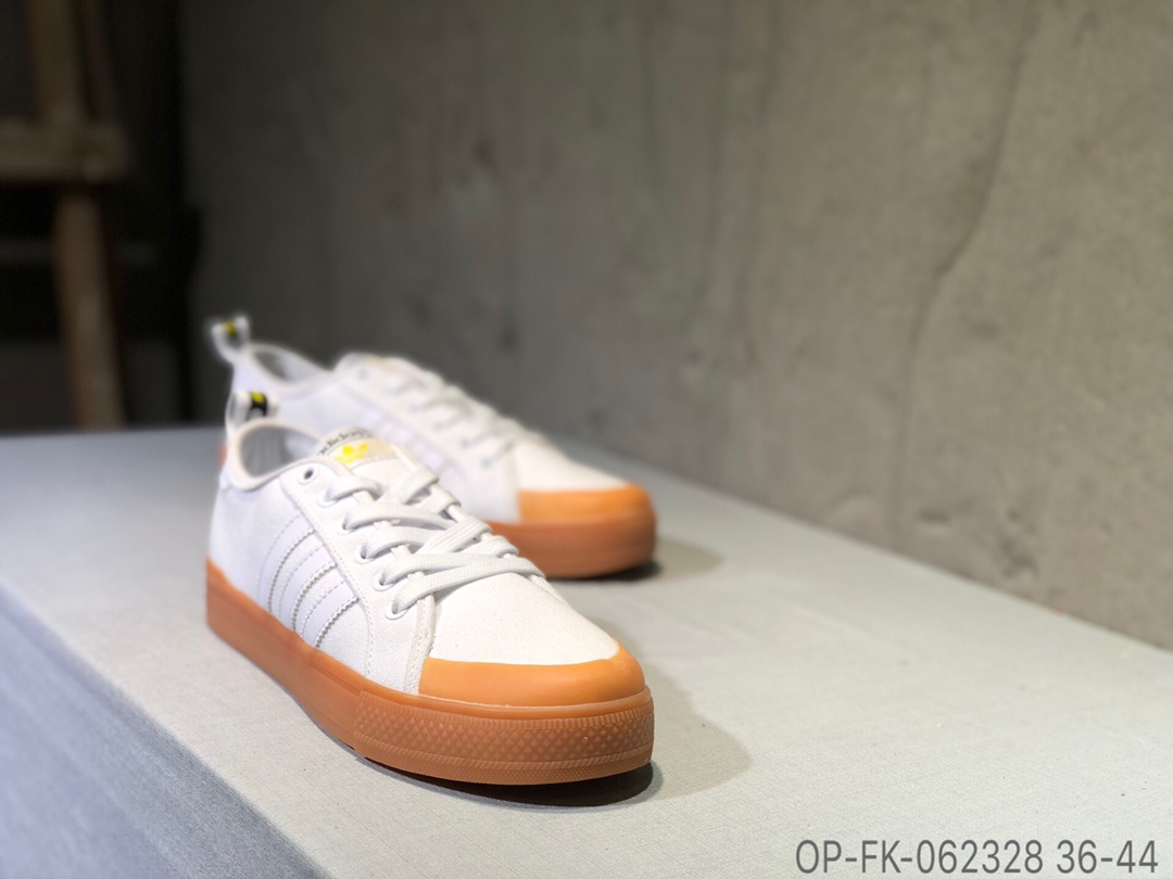 100Adidas Clementes 三叶草校园帆布鞋