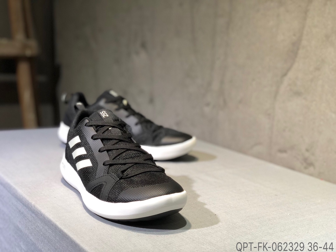 115Adidas Terrex cc Boat 涉水鞋