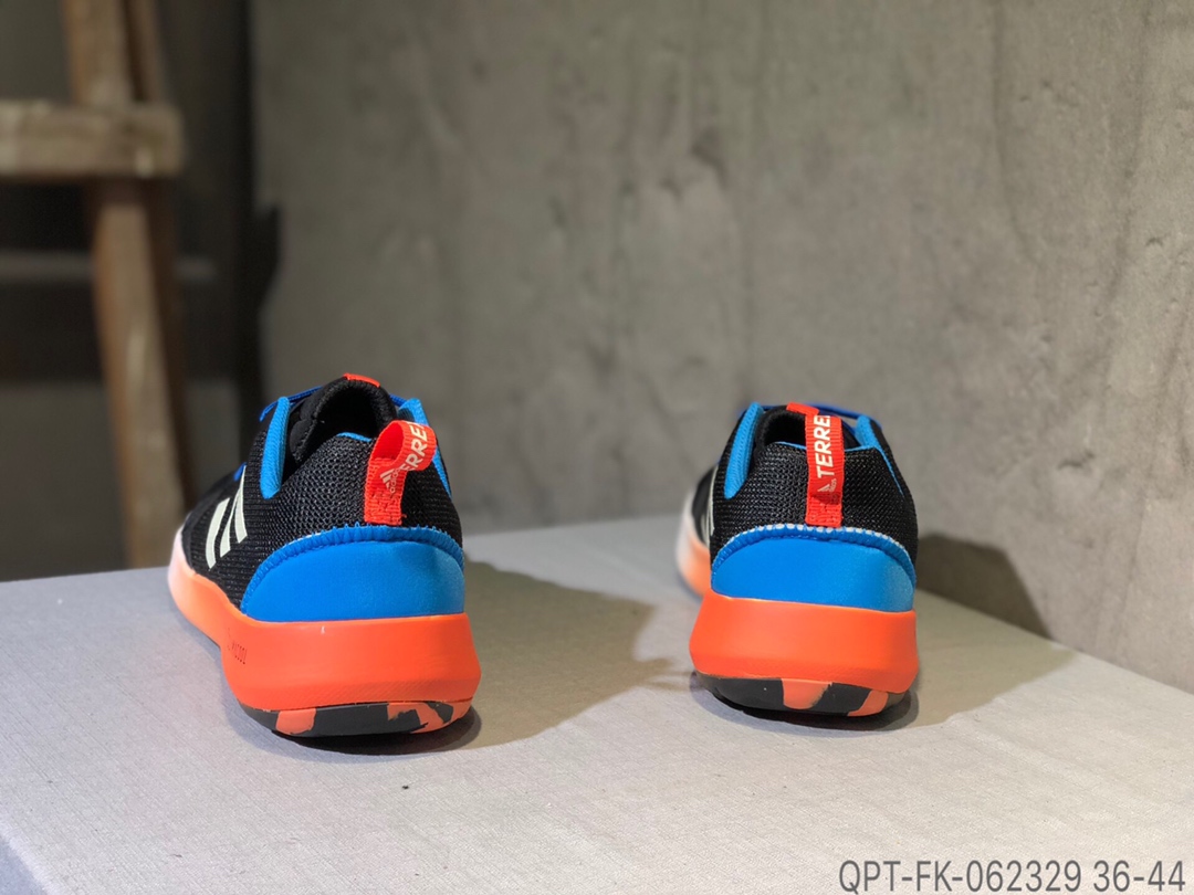 115Adidas Terrex cc Boat 涉水鞋