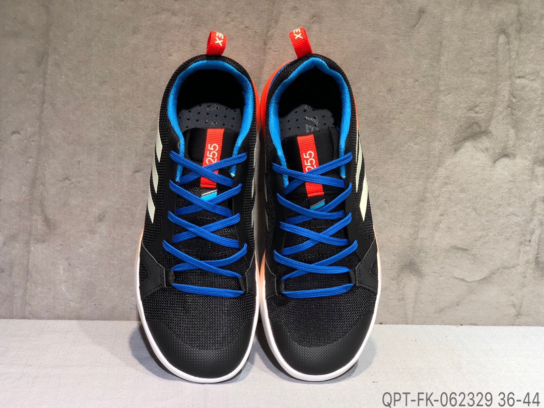 115Adidas Terrex cc Boat 涉水鞋