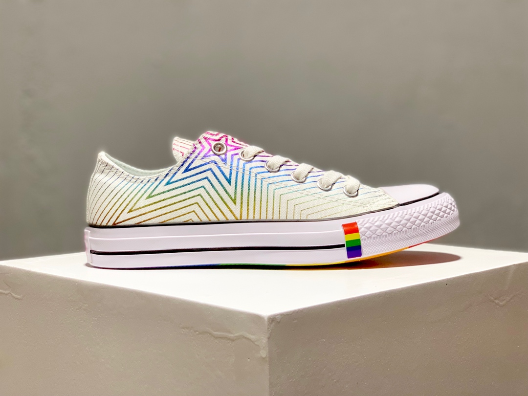 170匡威CONVERSER ALL STAR  七彩渐变五星 帆布鞋