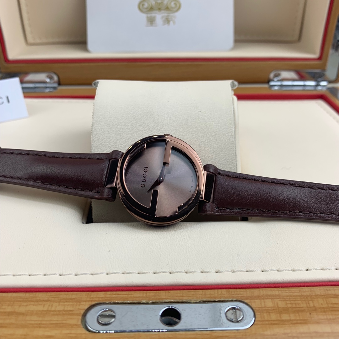 Gucci 皇家 古驰双G系列女款腕表