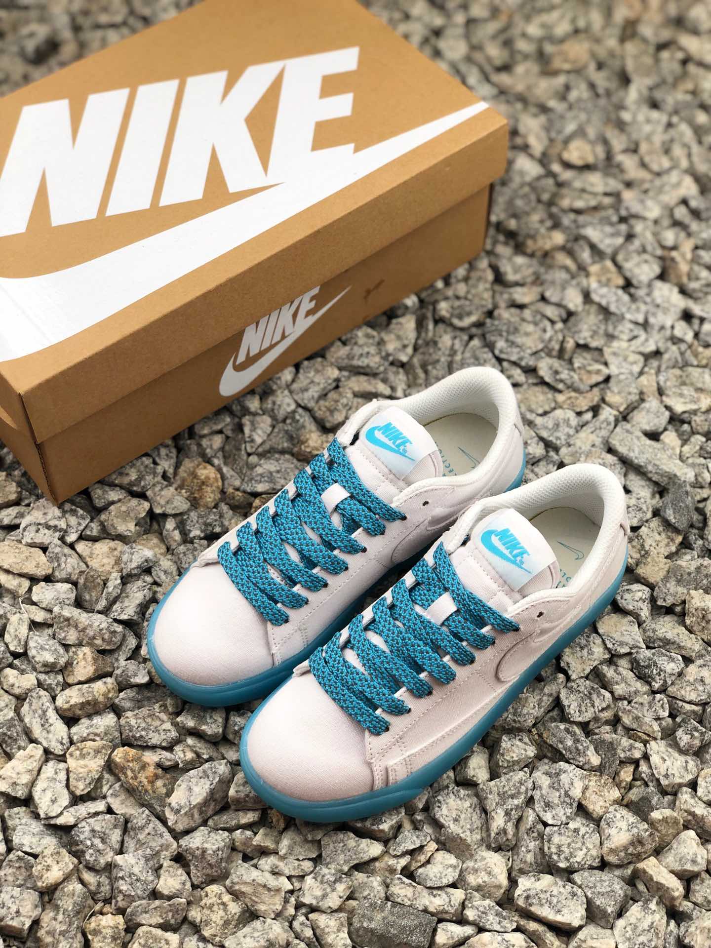 150耐克公司级Nike Blazer Low LTX 开拓者低帮 牛仔布休闲运动板鞋 AV9371-118