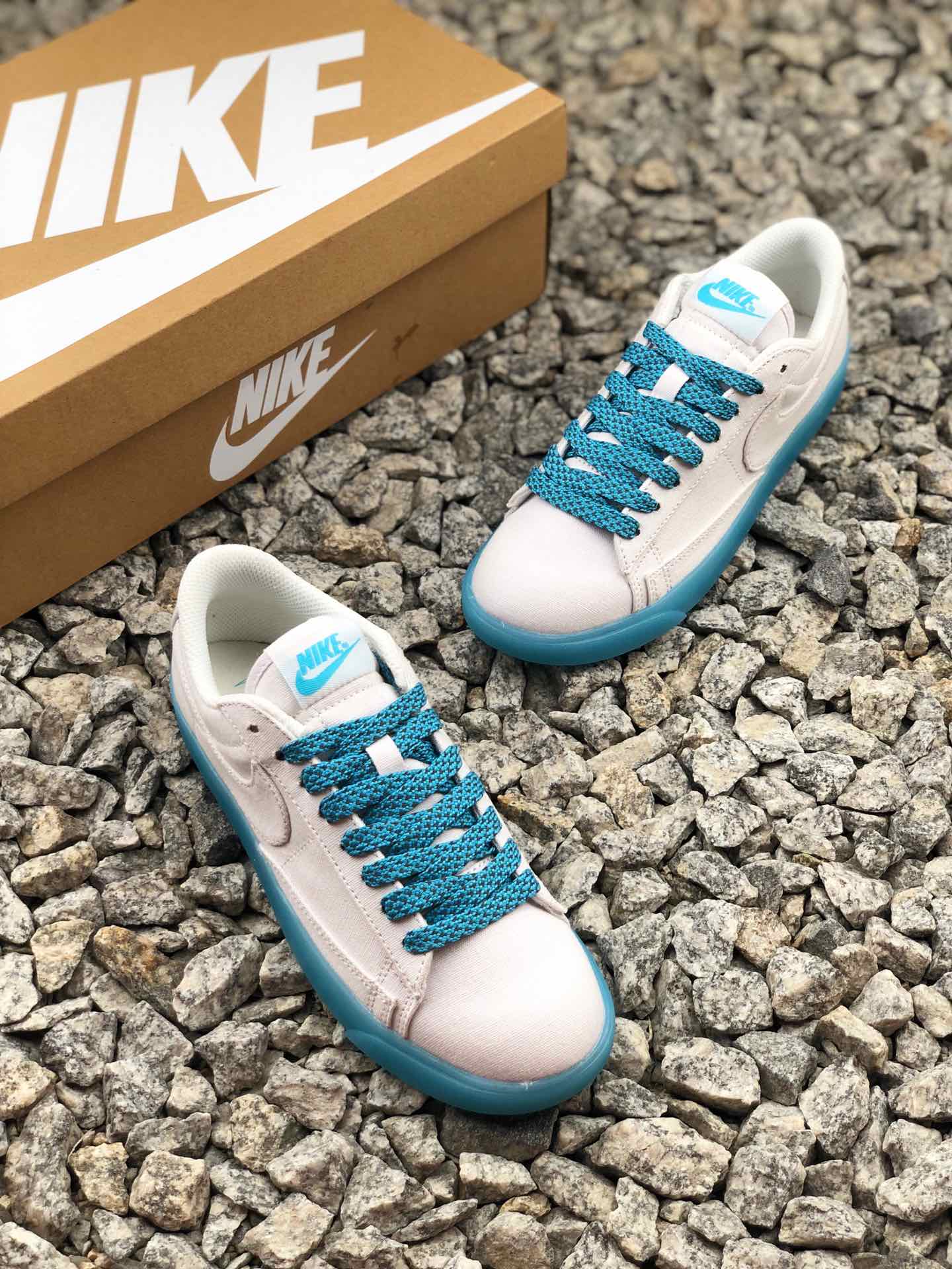 150耐克公司级Nike Blazer Low LTX 开拓者低帮 牛仔布休闲运动板鞋 AV9371-118