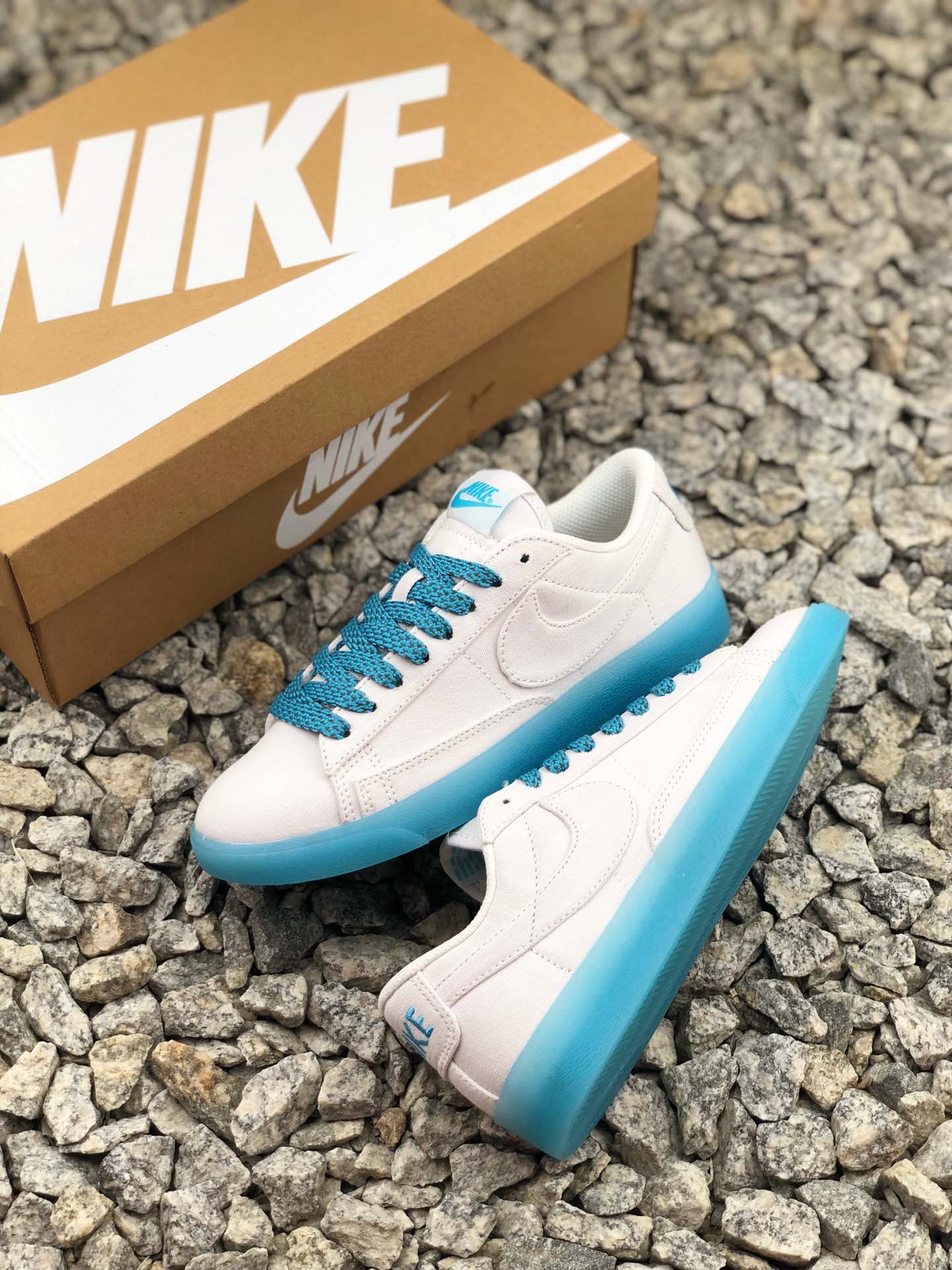 150耐克公司级Nike Blazer Low LTX 开拓者低帮 牛仔布休闲运动板鞋 AV9371-118