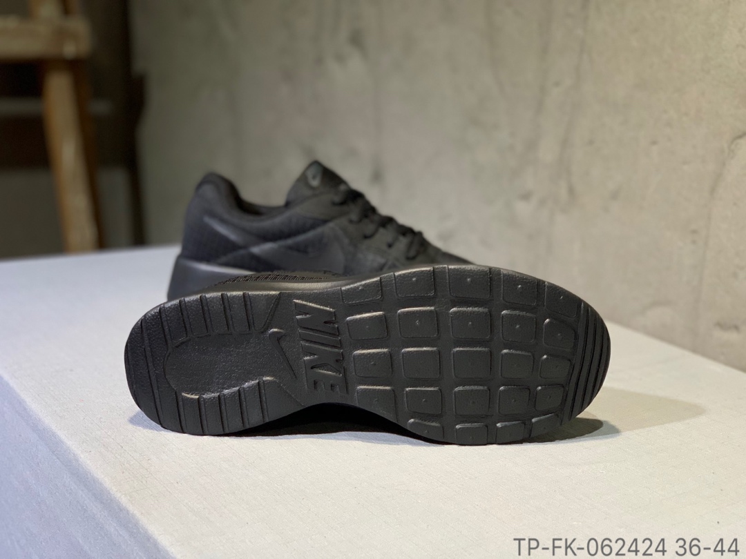 60牛津布Nike Tanjun伦敦三代轻跑