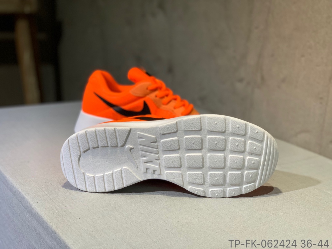 60牛津布Nike Tanjun伦敦三代轻跑