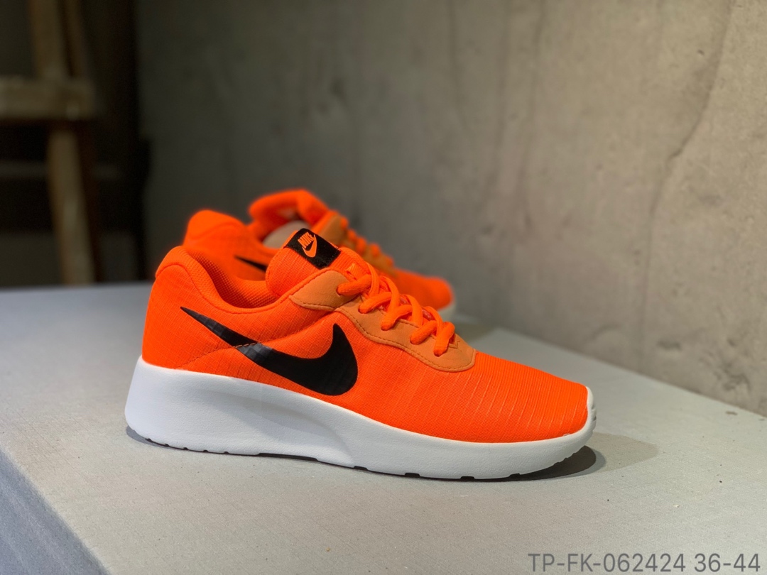 60牛津布Nike Tanjun伦敦三代轻跑