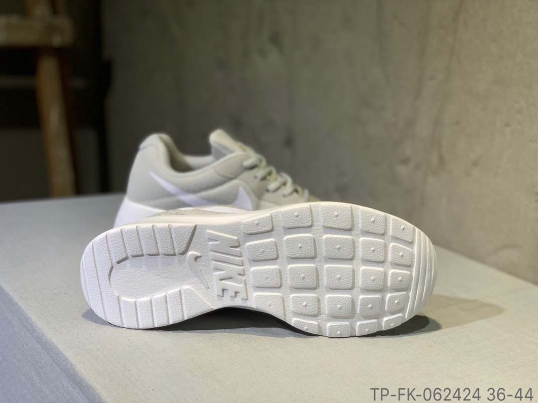 60Nike Tanjun伦敦三代轻跑