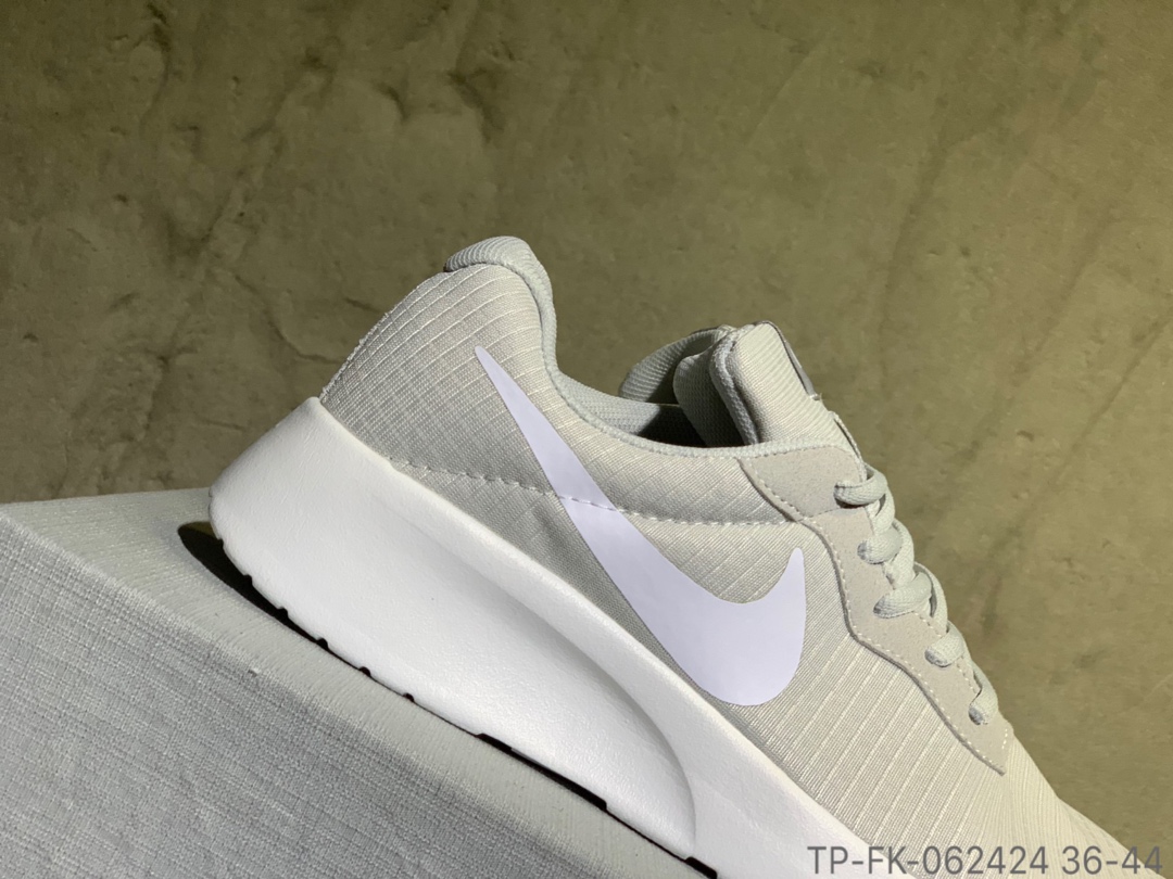 60Nike Tanjun伦敦三代轻跑