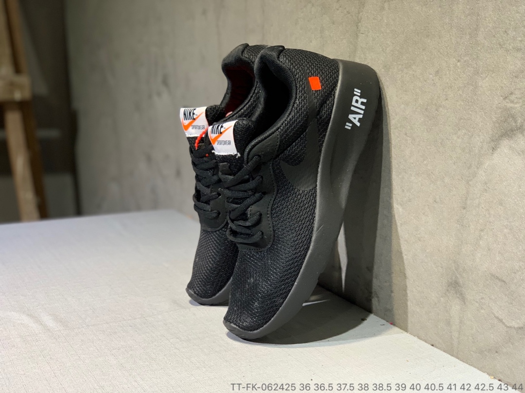 65真标半码  Nike Tanjun伦敦三代联名跑鞋