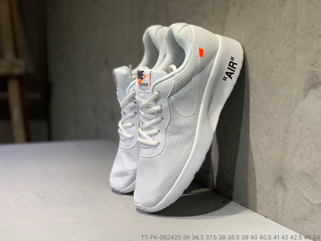 65真标半码  Nike Tanjun伦敦三代联名跑鞋