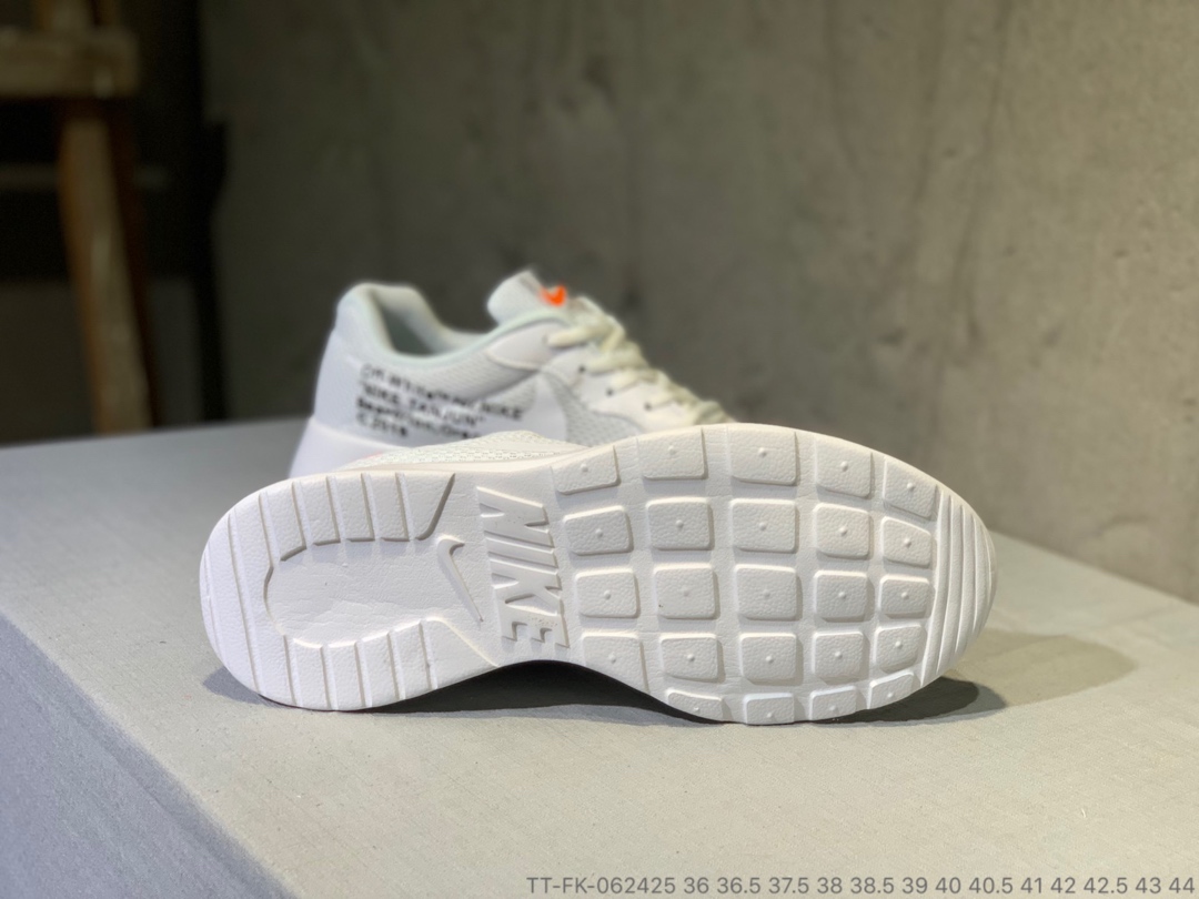65真标半码  Nike Tanjun伦敦三代联名跑鞋