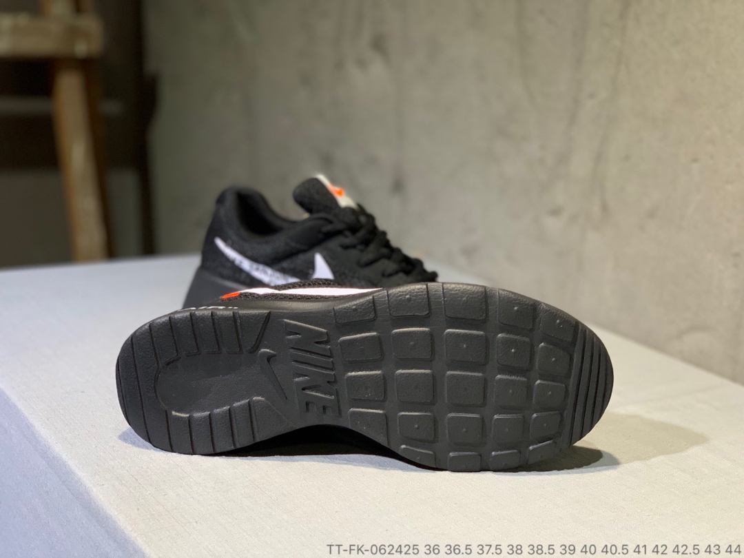 65真标半码  Nike Tanjun伦敦三代联名跑鞋