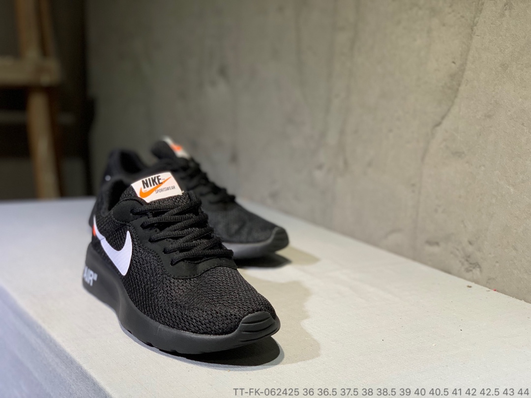 65真标半码  Nike Tanjun伦敦三代联名跑鞋