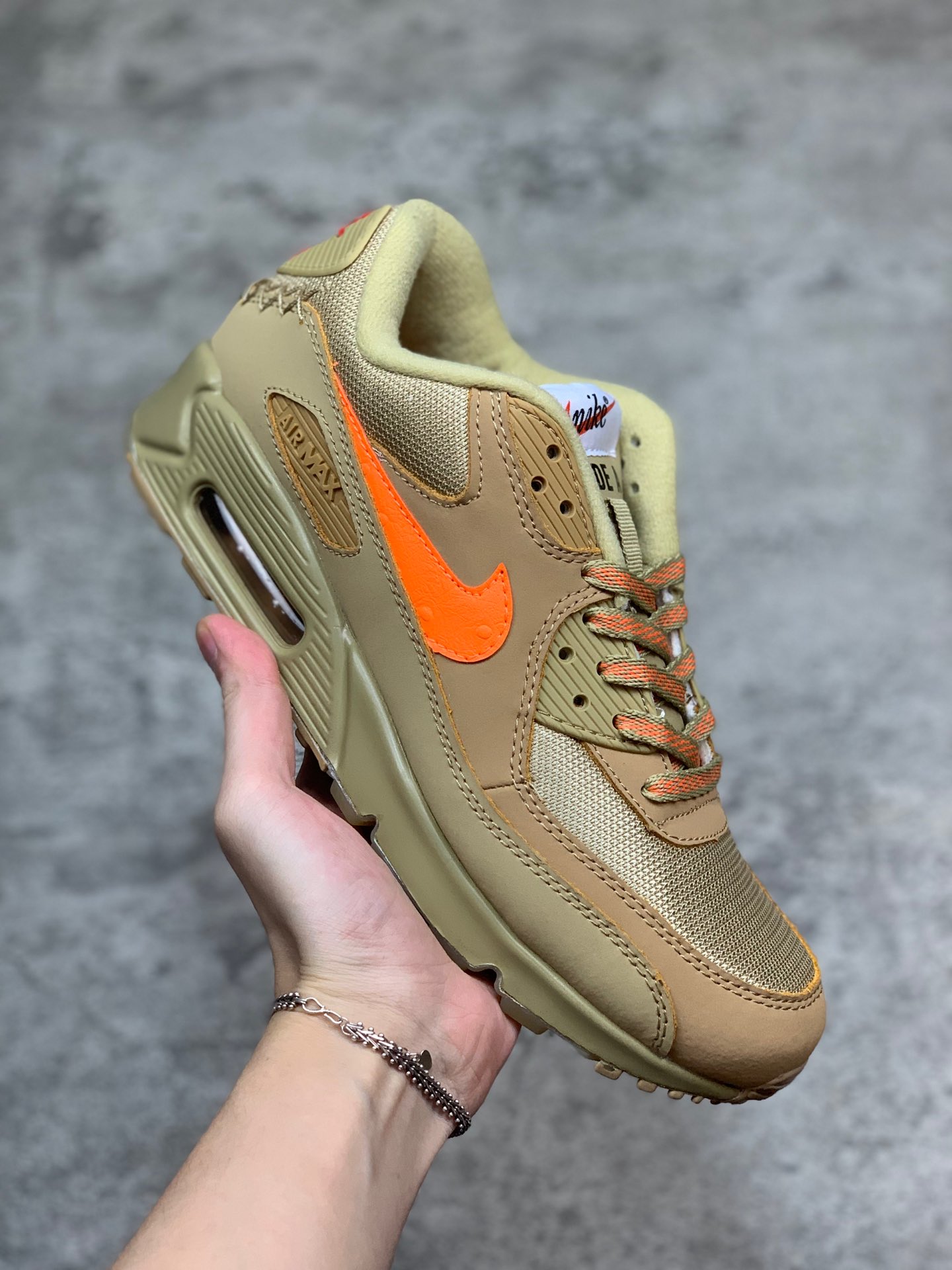 200火星 月球主题Nike Air Max 90 Essential”MMars Landing”复古气垫百搭休闲运动慢跑鞋OFF-WHITE x Nike 联名系列