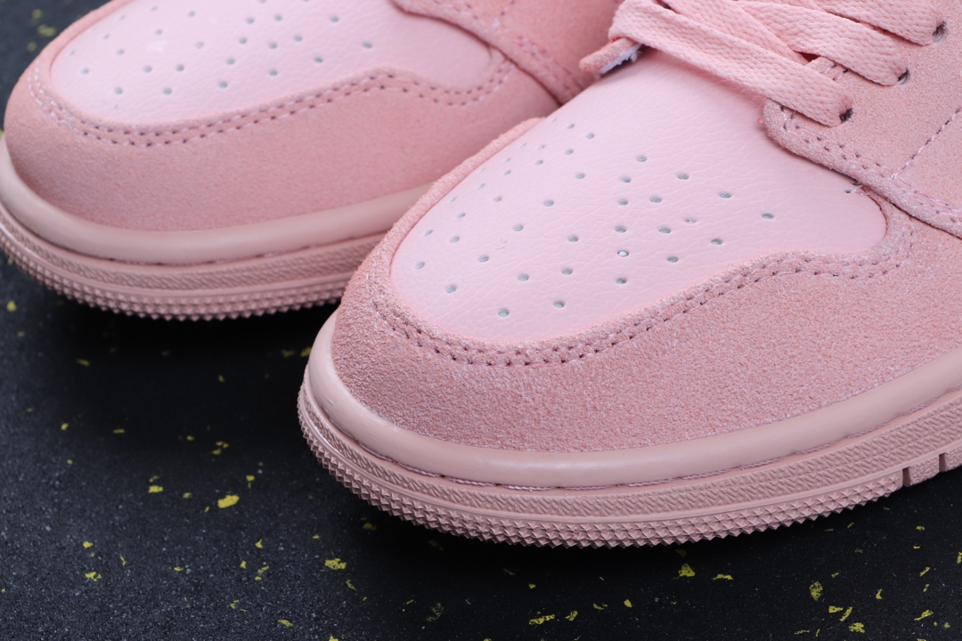 220乔一低帮 Nike Air Jordan AJ1 low 骚粉麂皮 货号：CJ9216-676 尺码:36 36.5 37 38 38.5 39