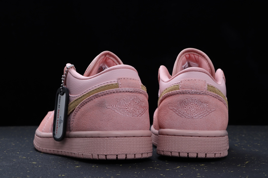 220乔一低帮 Nike Air Jordan AJ1 low 骚粉麂皮 货号：CJ9216-676 尺码:36 36.5 37 38 38.5 39