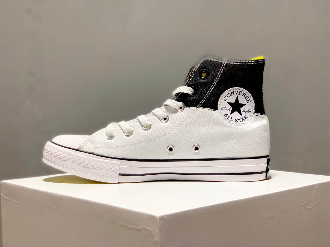 150Converse Chuck Taylor All Star High “l Stand For”匡威和平之路主题黑白拼色蓝底高帮男女帆布鞋   货号：165709C