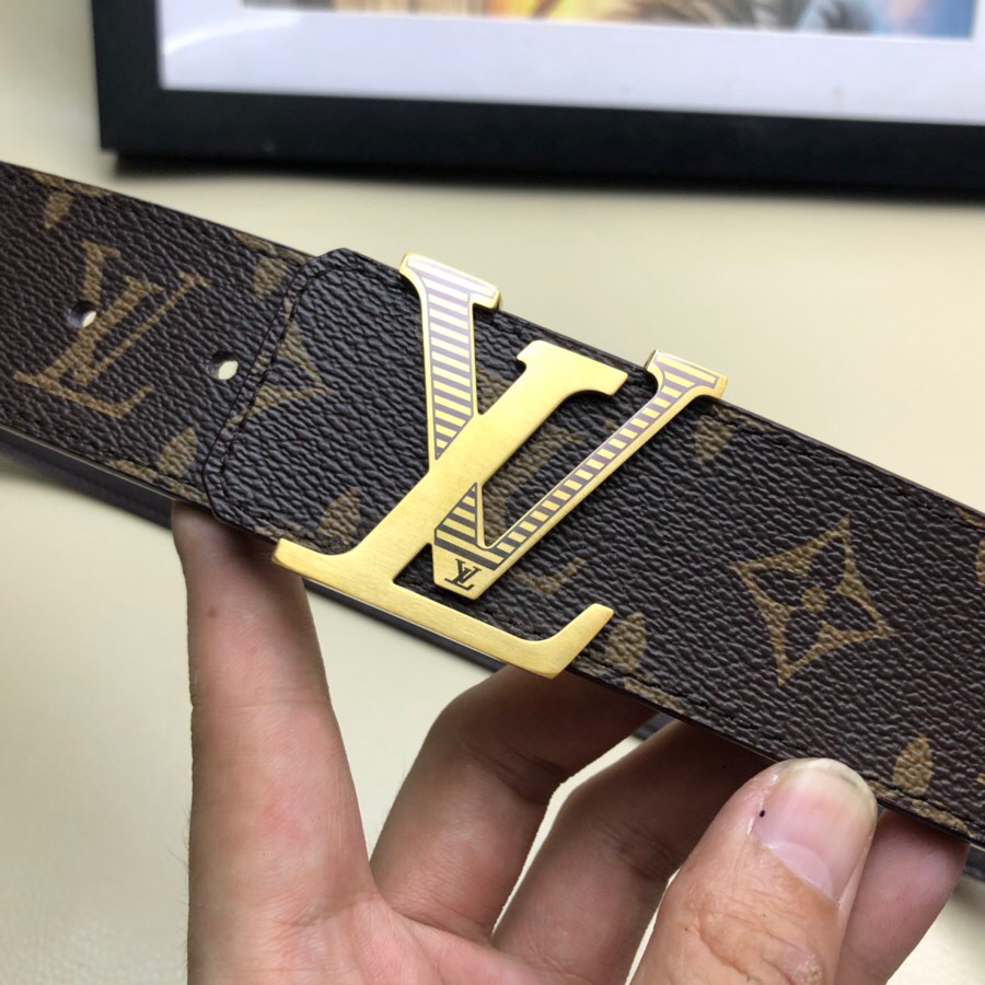 LV[正]原单品质经典花纹原版皮料面搭配原单精品扣精工制作细节看图实物拍摄高端奢华宽度4.0cm