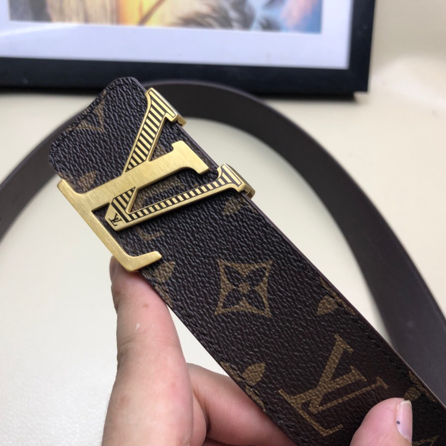 LV[正]原单品质经典花纹原版皮料面搭配原单精品扣精工制作细节看图实物拍摄高端奢华宽度4.0cm