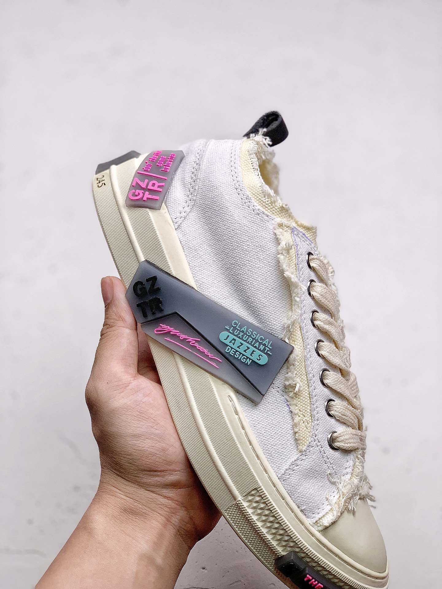 220 Jazzes Design Classical Luxuriant 人气单品广东原厂采用透气舒适帆布面料