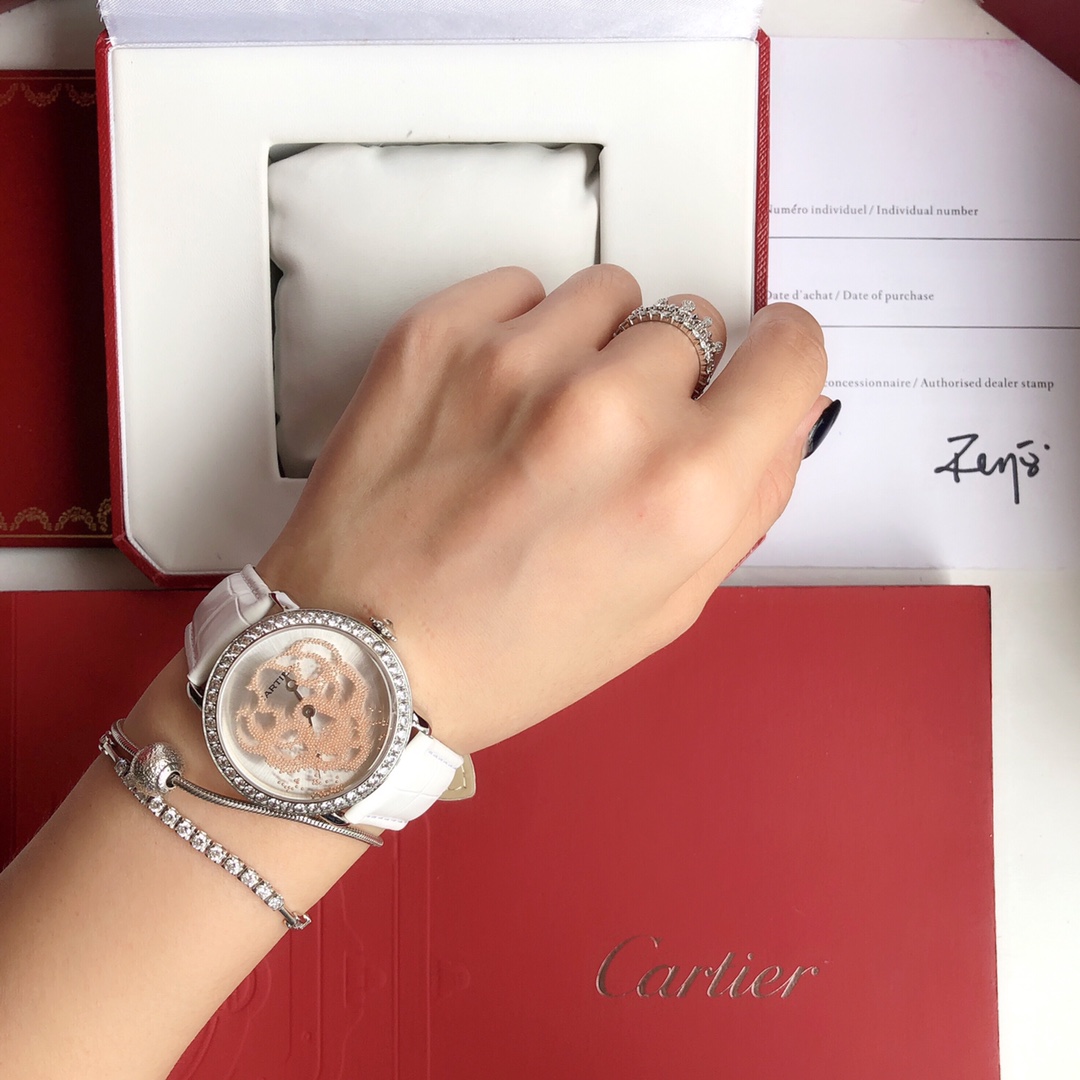 Cartier Révélation d'une Panthère 卡地亚流沙豹系列 34mm 意大利小牛皮表带可另配美洲鳄鱼皮