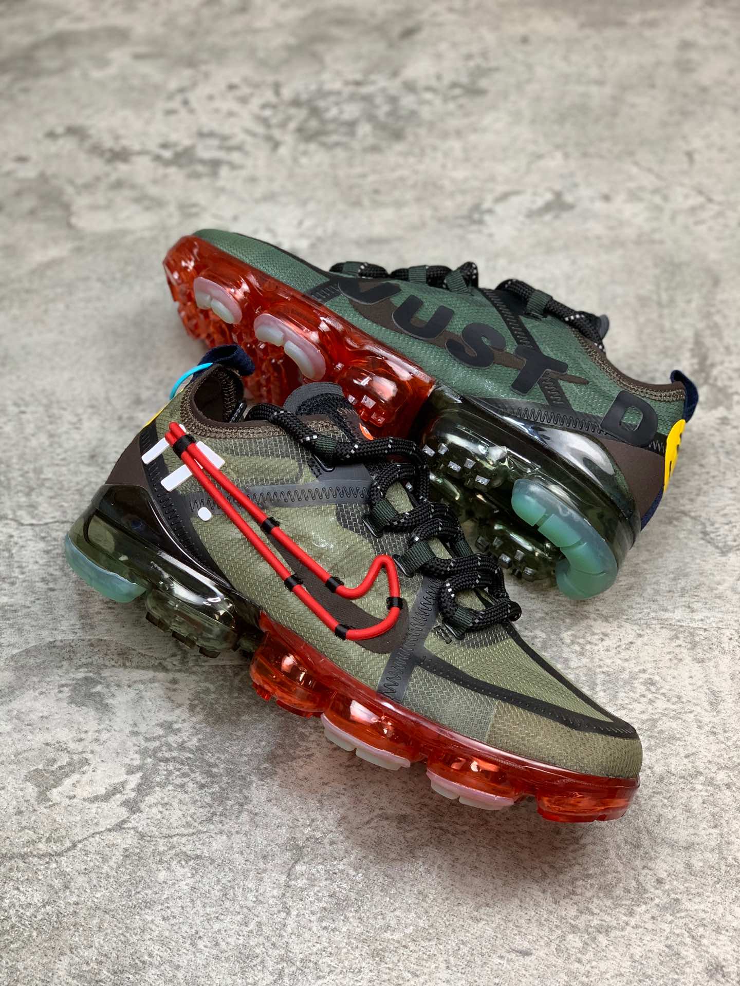 280Cactus Plant Flea Market x Nike Air VaporMax CPFM VM3·2019VP半透纱鞋面设计前卫大气垫休闲全掌蒸汽气垫运动慢跑鞋“JDI红钩笑脸”