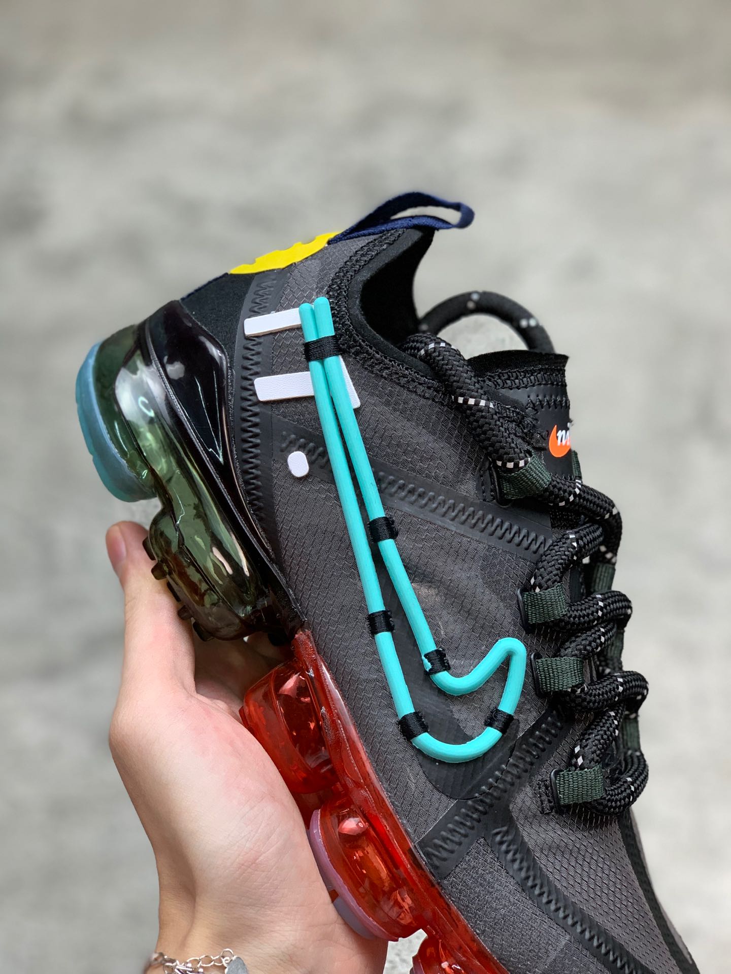280Cactus Plant Flea Market x Nike Air VaporMax CPFM VM3·2019VP半透纱鞋面设计前卫大气垫休闲全掌蒸汽气垫运动慢跑鞋“JDI蓝钩笑脸”