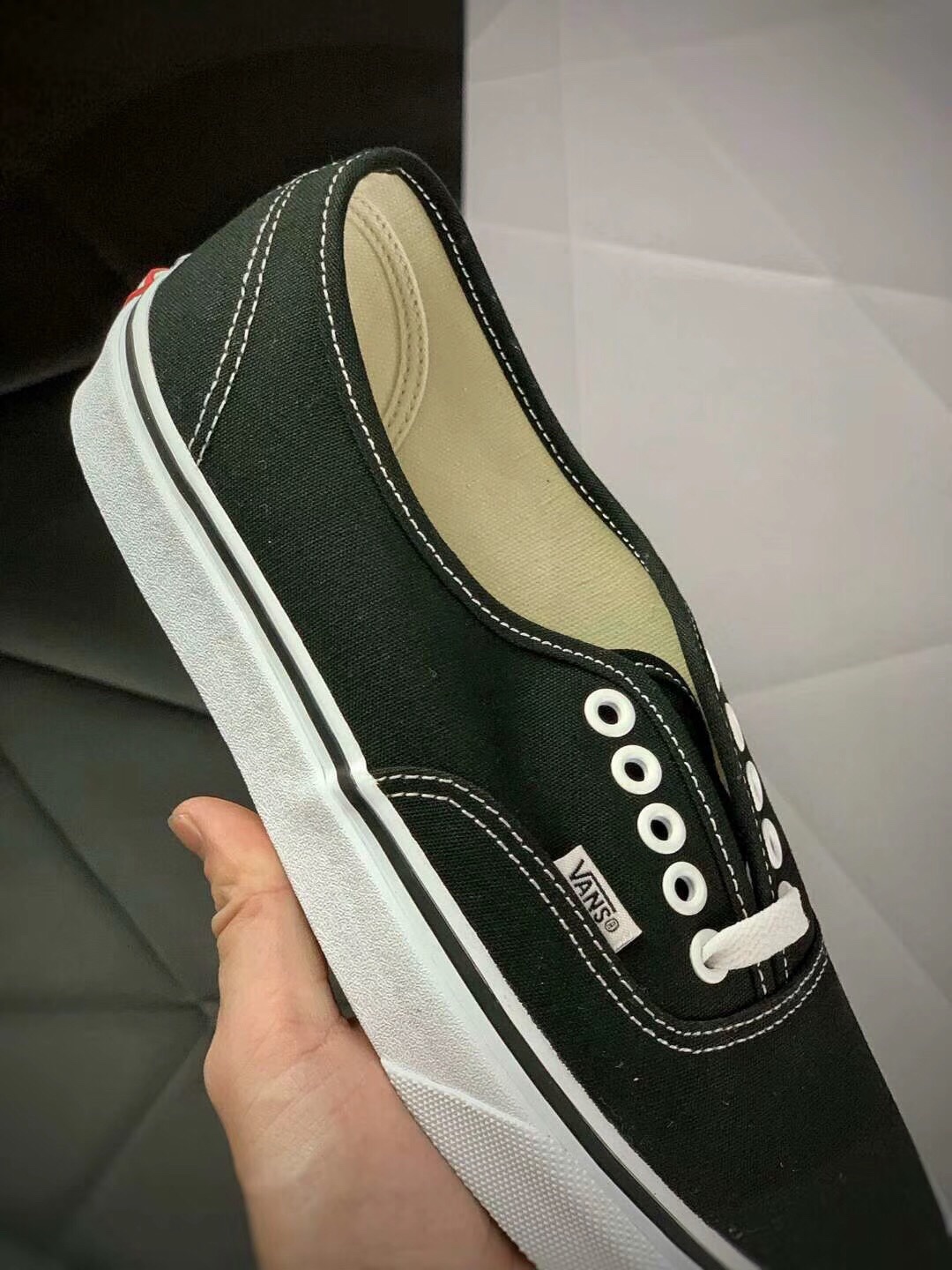 100#万斯低帮系列 经典黑白Vans Authentic 44 DX AUT/ 安纳海姆 系列滑板鞋