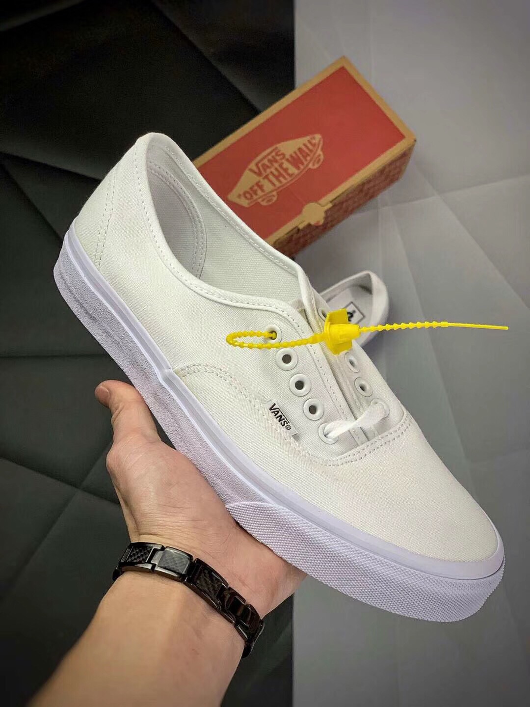 100万斯低帮系列 aut全白Vans Authentic 44 DX AUT/ 安纳海姆 系列滑板鞋