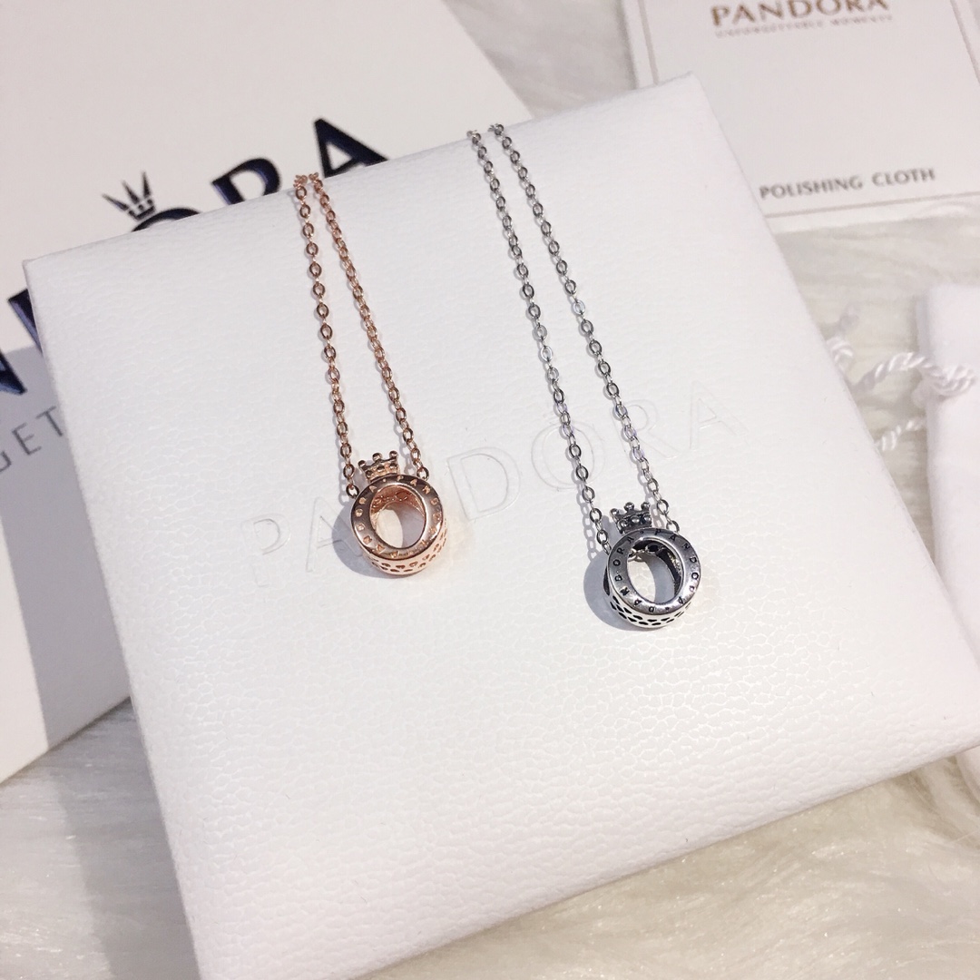 NO:103659,PANDRA Pandora Crown Letter O Necklace Xiaohongshu Hot Recommendations Internet celebrities love S sterling silver material, silver and rose gold two colors Pan family original chain logo, Pandora necklace, necklace, pure silver19860909PANDRA潘多拉皇冠字母O项链小红书热门推荐 网红最爱S纯银材质,银色、玫瑰金两色潘家原版配链标志,潘多拉项链,necklace,pure silver,Jewelry