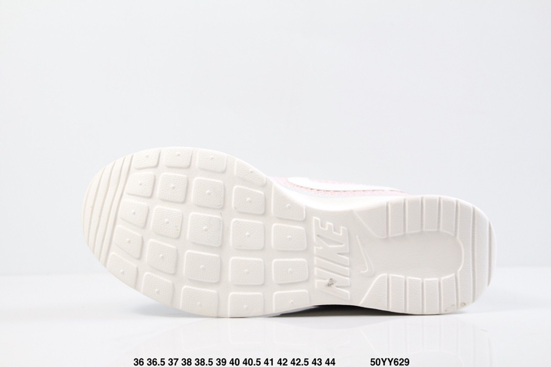 65 福利特价  真标带半码 耐克/NIKE TANJUN RACER 伦敦网面舒适轻盈透气防滑耐磨减震运动鞋